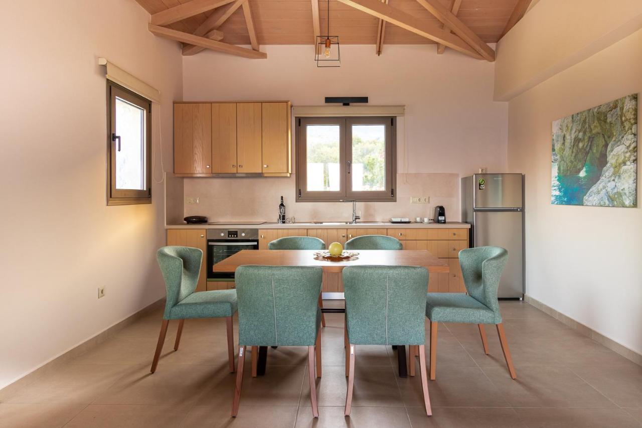 Emerald Ville Stoupa Exterior photo